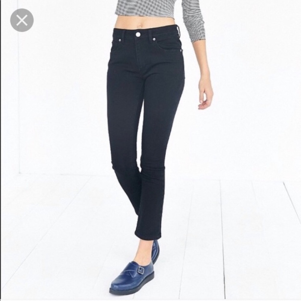 BDG drainpipe high rise cropped black jeans